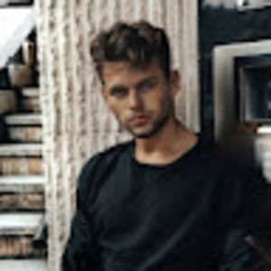 Meet your Posher, Larry